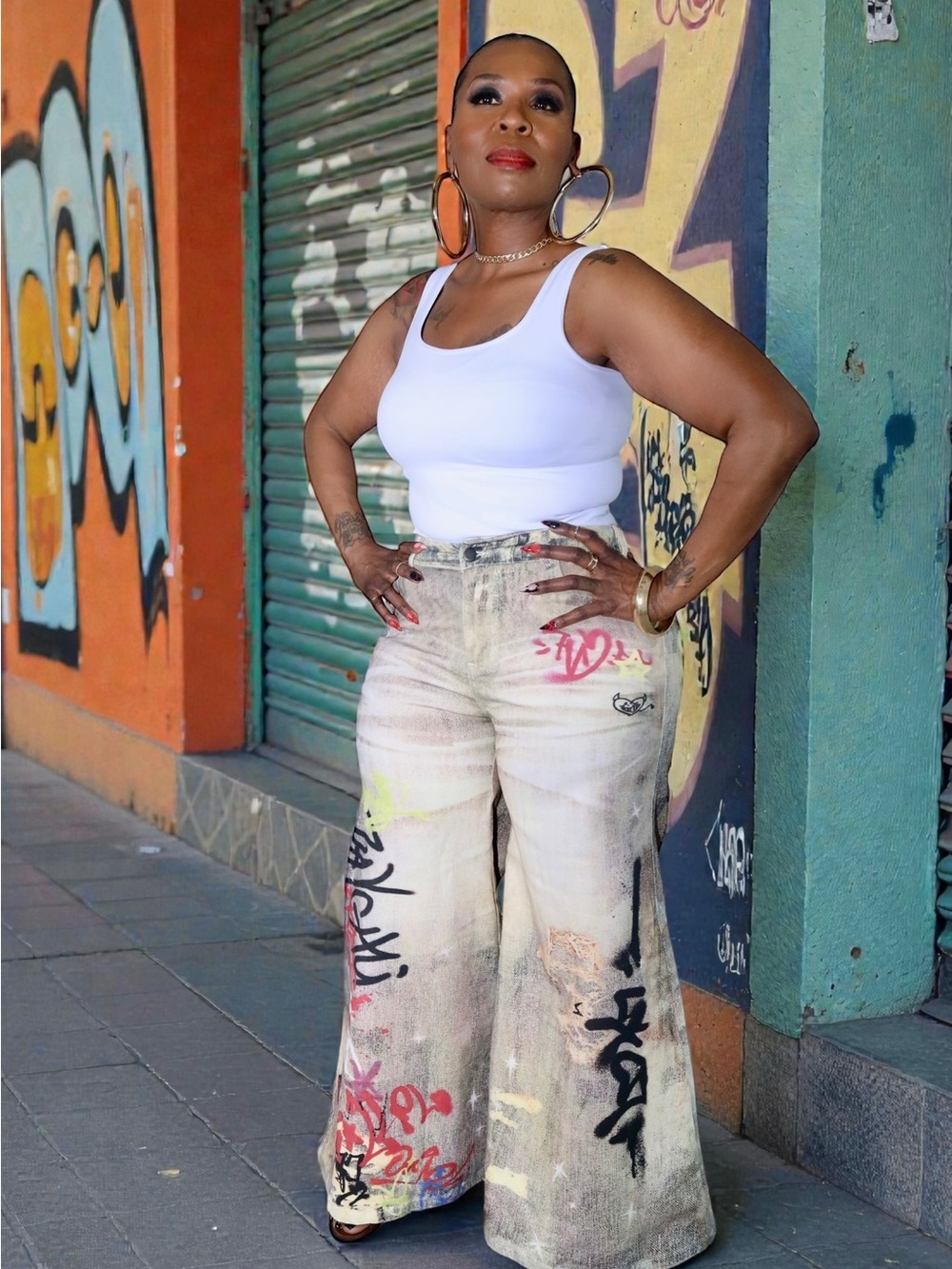 Women’s Wide-Leg Graffiti Print Pants - White/Cream